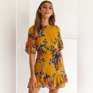 Indikah Azealia Floral Wrap Dress Mustard Sz XS. So cute!  Like new!